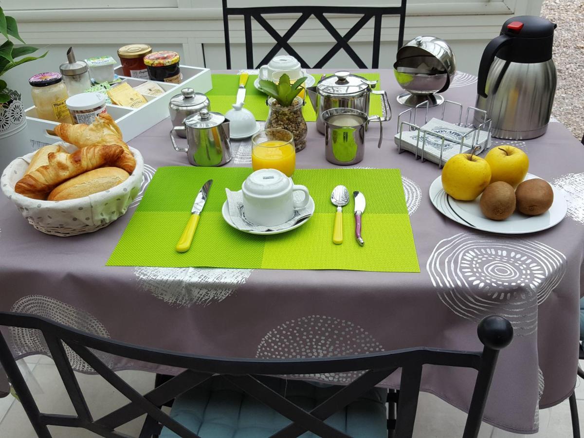 Hotel Les Lavandines Montagnac  Zewnętrze zdjęcie